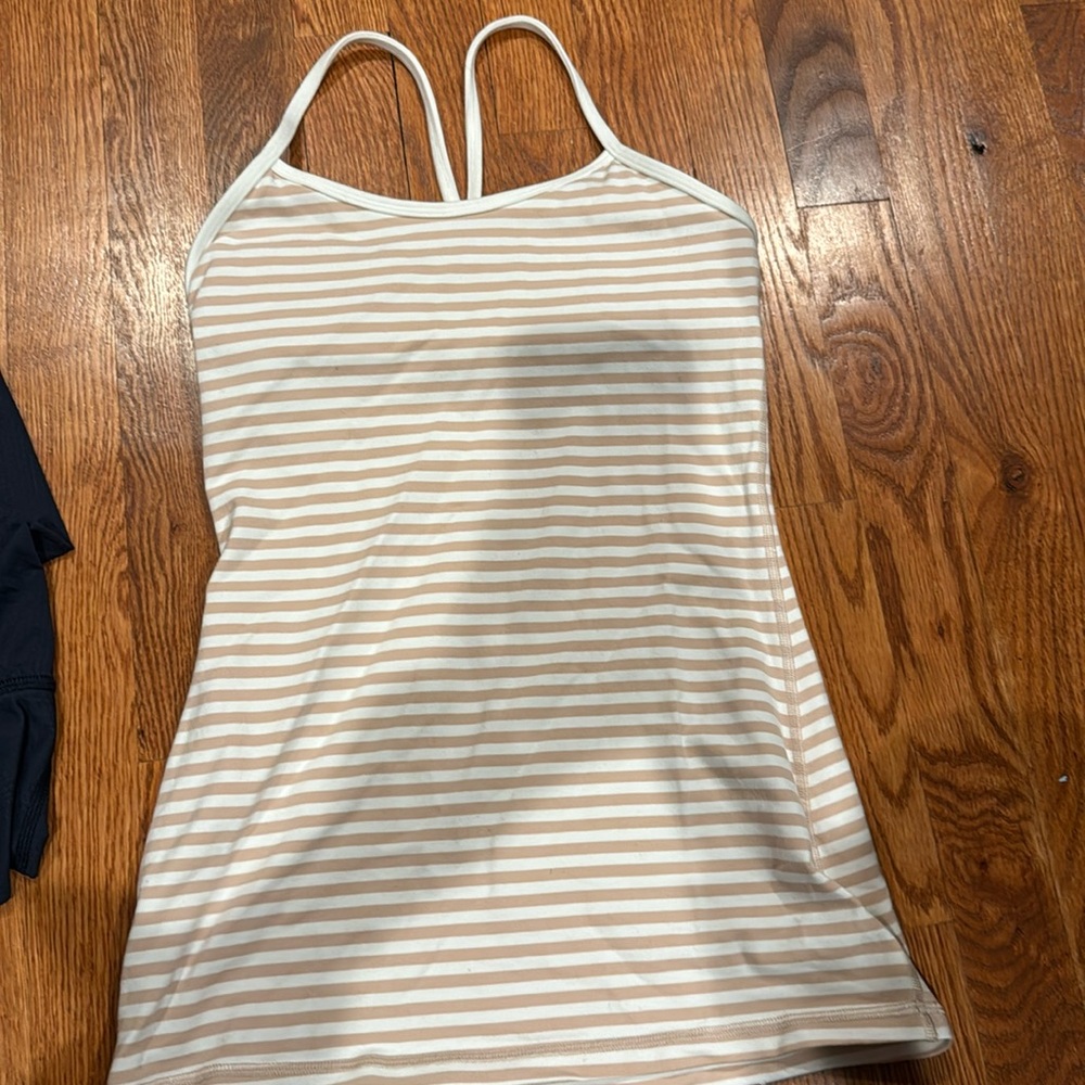 Lulu lemon cream and tan tank top